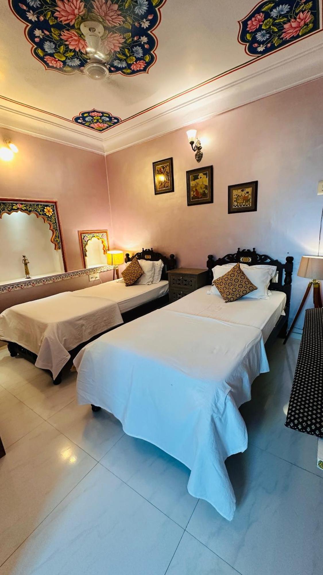 Haveli Bundi Inn ภายนอก รูปภาพ
